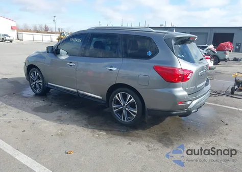 2019 Nissan Pathfinder Platinum z USA, uszkodzony, nr VIN 5N1DR2MM0KC641338